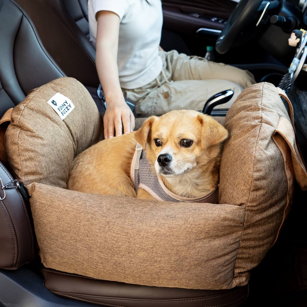 Autostoel voor Honden met Veiligheidsgordel Zacht Reiskussen Wasbare Hoes Comfort Thuis en Onderweg Bescherming | Sulvida