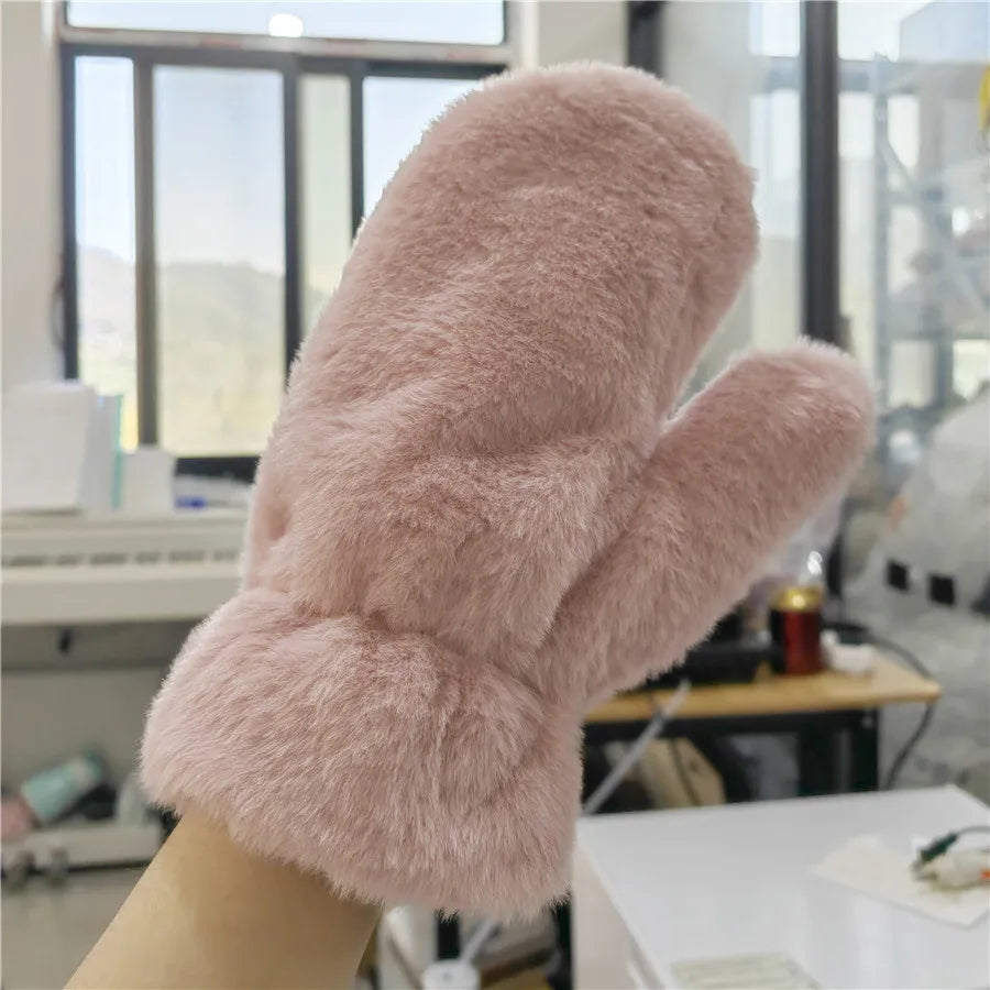 Pluche Winterhandschoenen Warm & Zacht Fluffy Wanten Voor Dames Heren Dikke Fleece Outdoor Handschoenen | Sulvida
