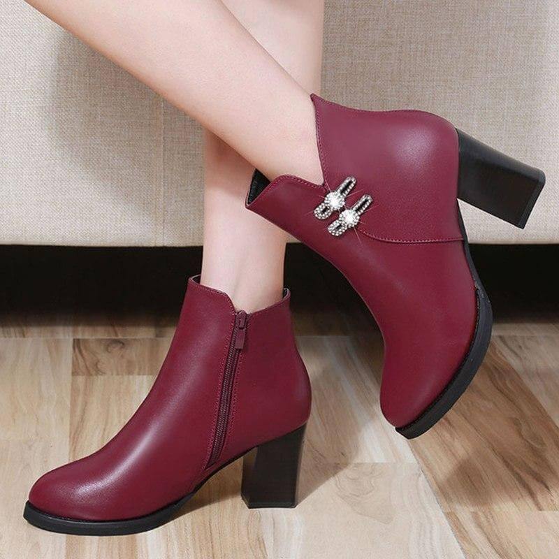 Dames enkellaarsjes zwart met blokhak en kristallen detail plateauzool comfortabel elegant casual schoenen | Sulvida