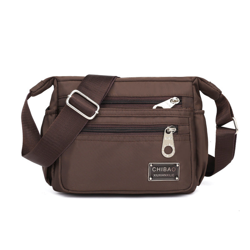 Sac bandoulière pour femme en nylon déperlant, plusieurs compartiments, sac de jour pratique, noir, gris, rouge, compact | Sulvida