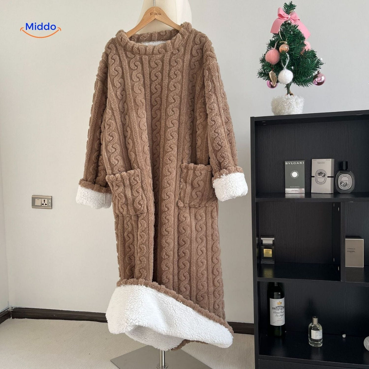 Lange Fleece Loungedeken met Zakken en Mouwen – Draagbare Deken voor Warmte Comfort Winter Relaxen Thuis | Sulvida