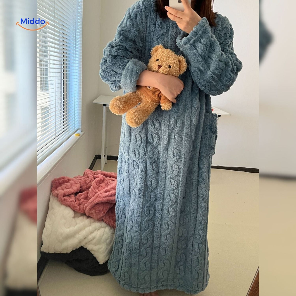 Lange Fleece Loungedeken met Zakken en Mouwen – Draagbare Deken voor Warmte Comfort Winter Relaxen Thuis | Sulvida