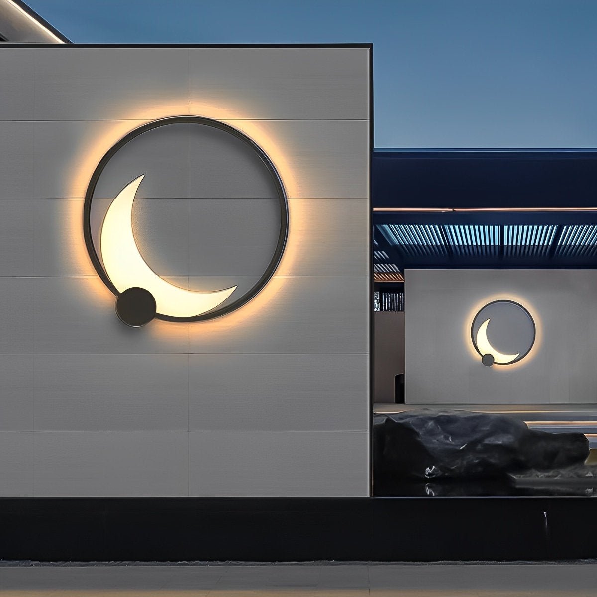 Zonne-energie Wandlamp Halve Maan Zwart Weerbestendig LED Buitenverlichting voor Tuin Terras Balkon Patio | Sulvida
