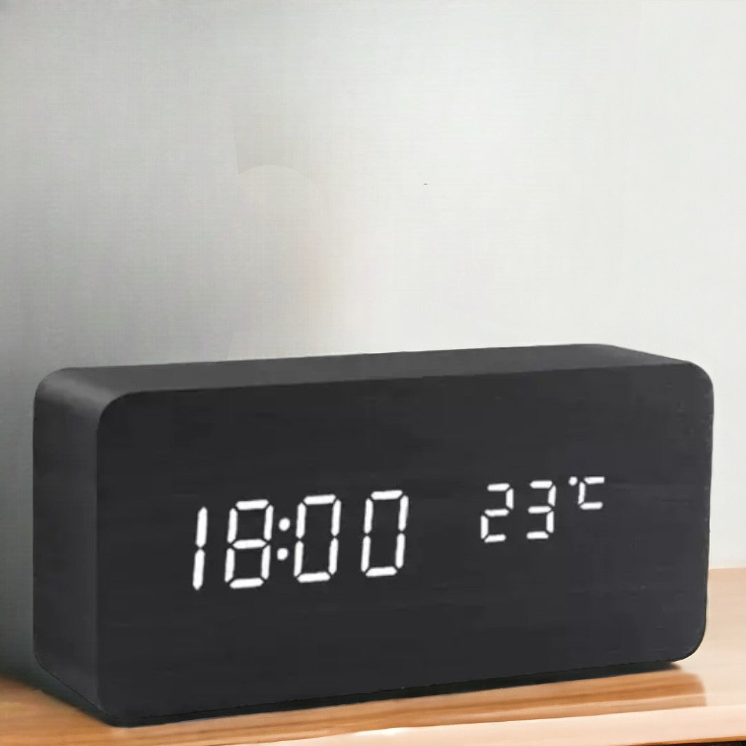 LED Wekker met Spraakbediening Houtlook Digitaal Display Temperatuur Alarm Slaapkamer Nachtlampje Dimbaar | Sulvida