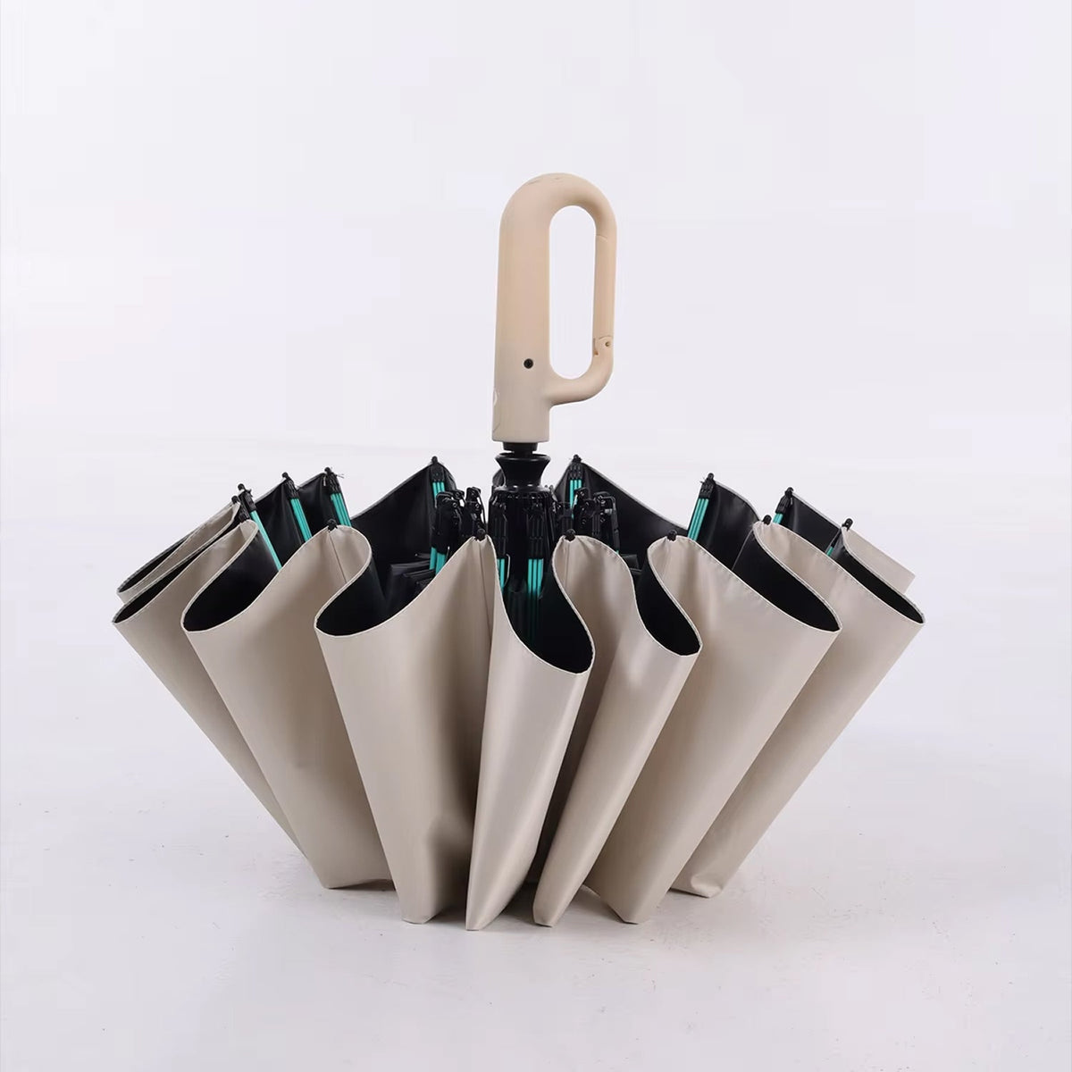 Parapluie anti-tempête 192 baleines avec armature renforcée, ouverture automatique et résistance au vent, diamètre de 120 cm | Sulvida