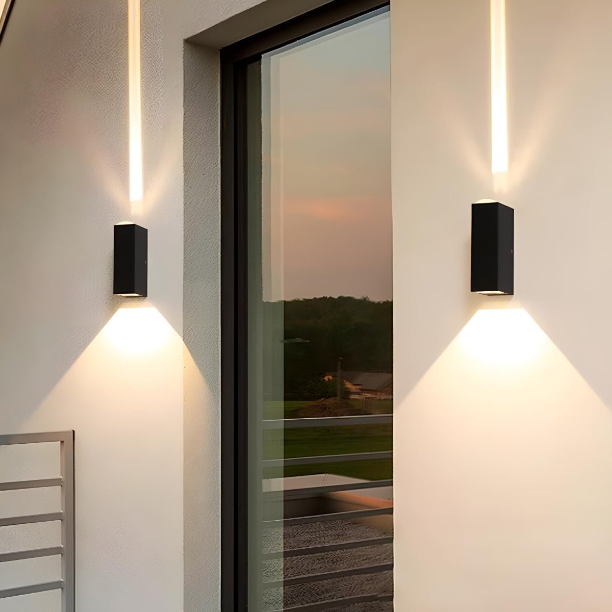 LED-Außenwandleuchte mit Up- und Downlight, IP65-wasserfest, Aluminium-Wandbeleuchtung für Treppen, Flure und Außenbereiche | Sulvida