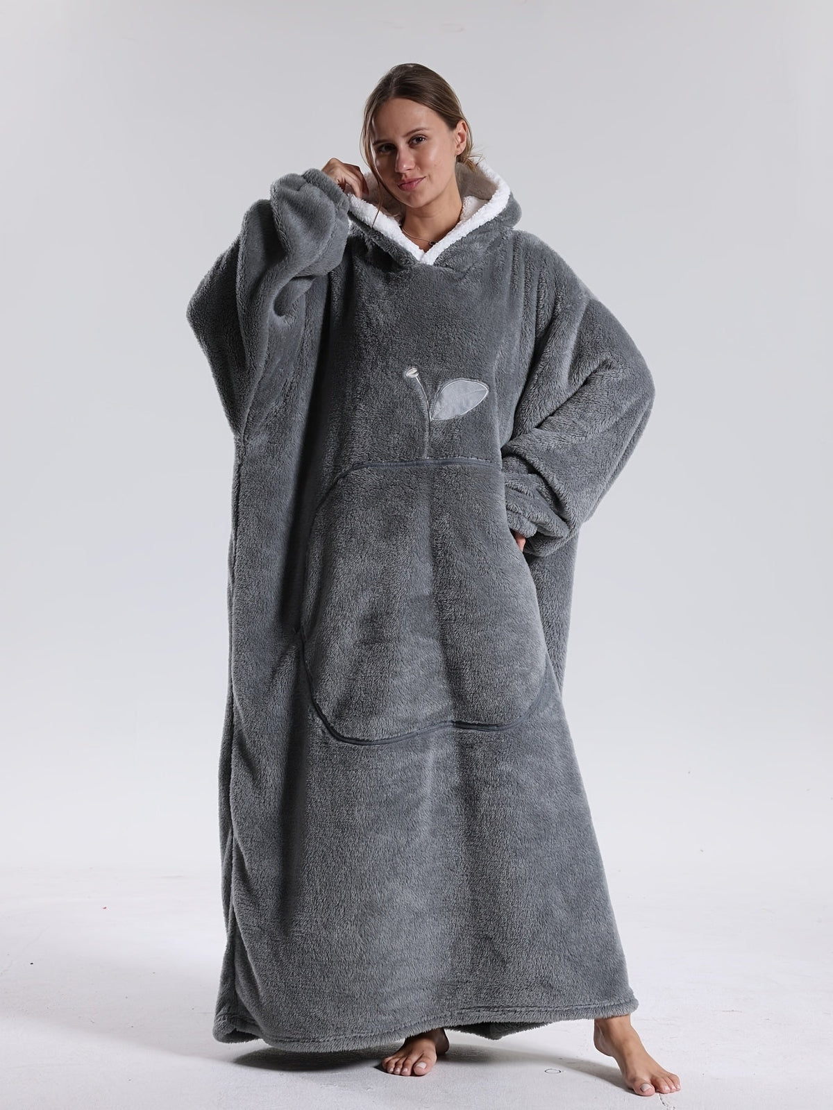 Draagbare Hoodie Deken met Mouwen en Capuchon – Fleece Deken Trui voor Warme Avonden op de Bank, 140 cm | Sulvida