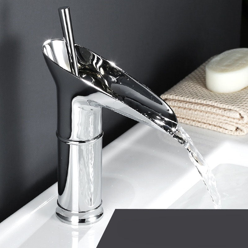 Kraan voor Wastafel Klassiek Vintage Messing Waterval Eengats Koud Water Antiek Badkamer Retro Nostalgisch | Sulvida