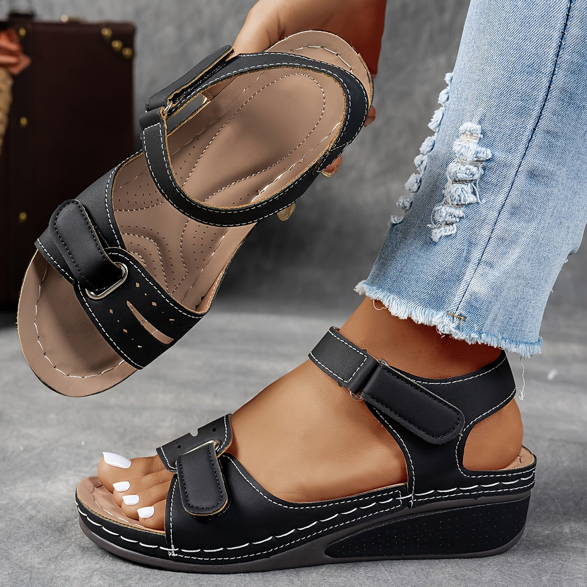 Orthopedische sandalen met verstelbare bandjes en gevoerd voetbed voor dames comfortwandelsandalen beige | Sulvida