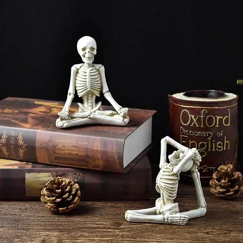 Decoratief Yogaskelet Beeldje Hars Meditatie Sculptuur Zwart Wit Woonaccessoire Schedeldecoratie Interieur | Sulvida